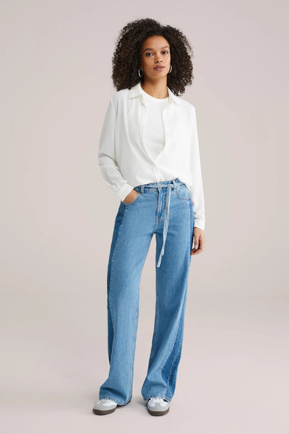 Jean taille haute à jambes larges